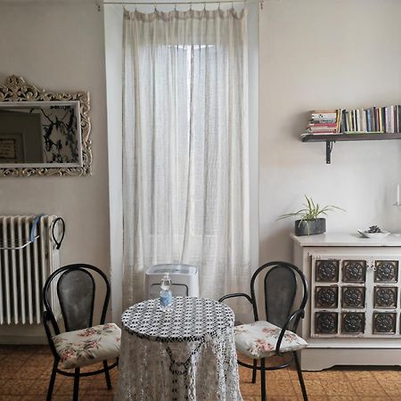 B&B Lamagia Di Corte Moronati Sirmione Exteriér fotografie