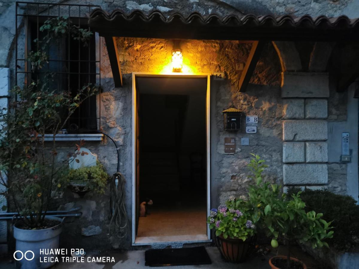B&B Lamagia Di Corte Moronati Sirmione Exteriér fotografie
