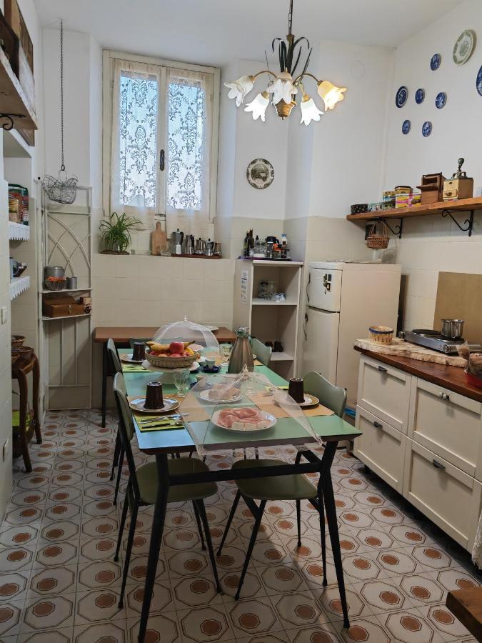 B&B Lamagia Di Corte Moronati Sirmione Exteriér fotografie