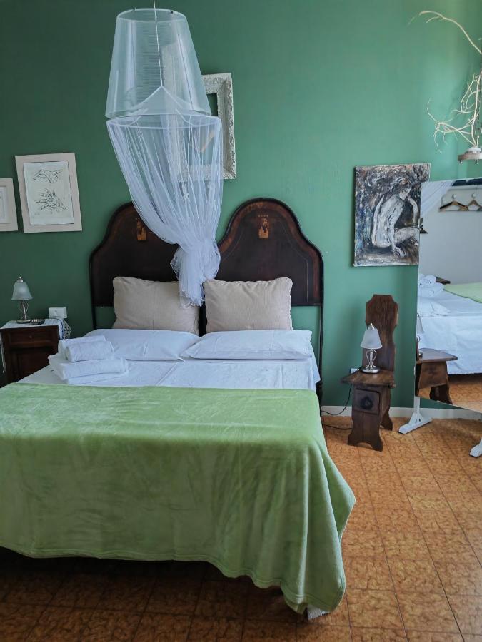 B&B Lamagia Di Corte Moronati Sirmione Exteriér fotografie