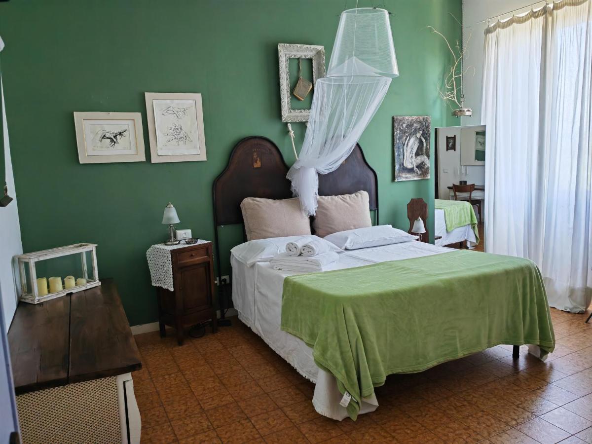 B&B Lamagia Di Corte Moronati Sirmione Exteriér fotografie