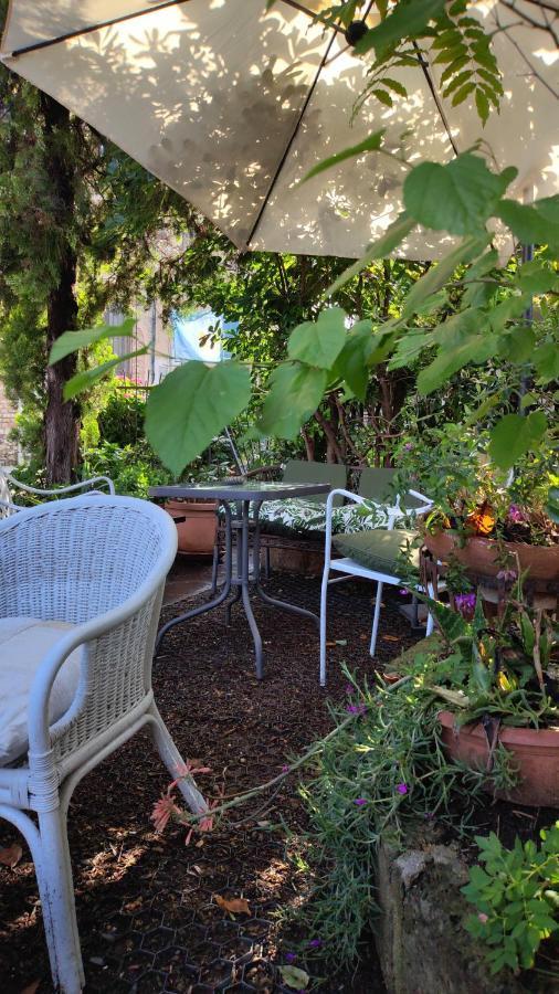 B&B Lamagia Di Corte Moronati Sirmione Exteriér fotografie