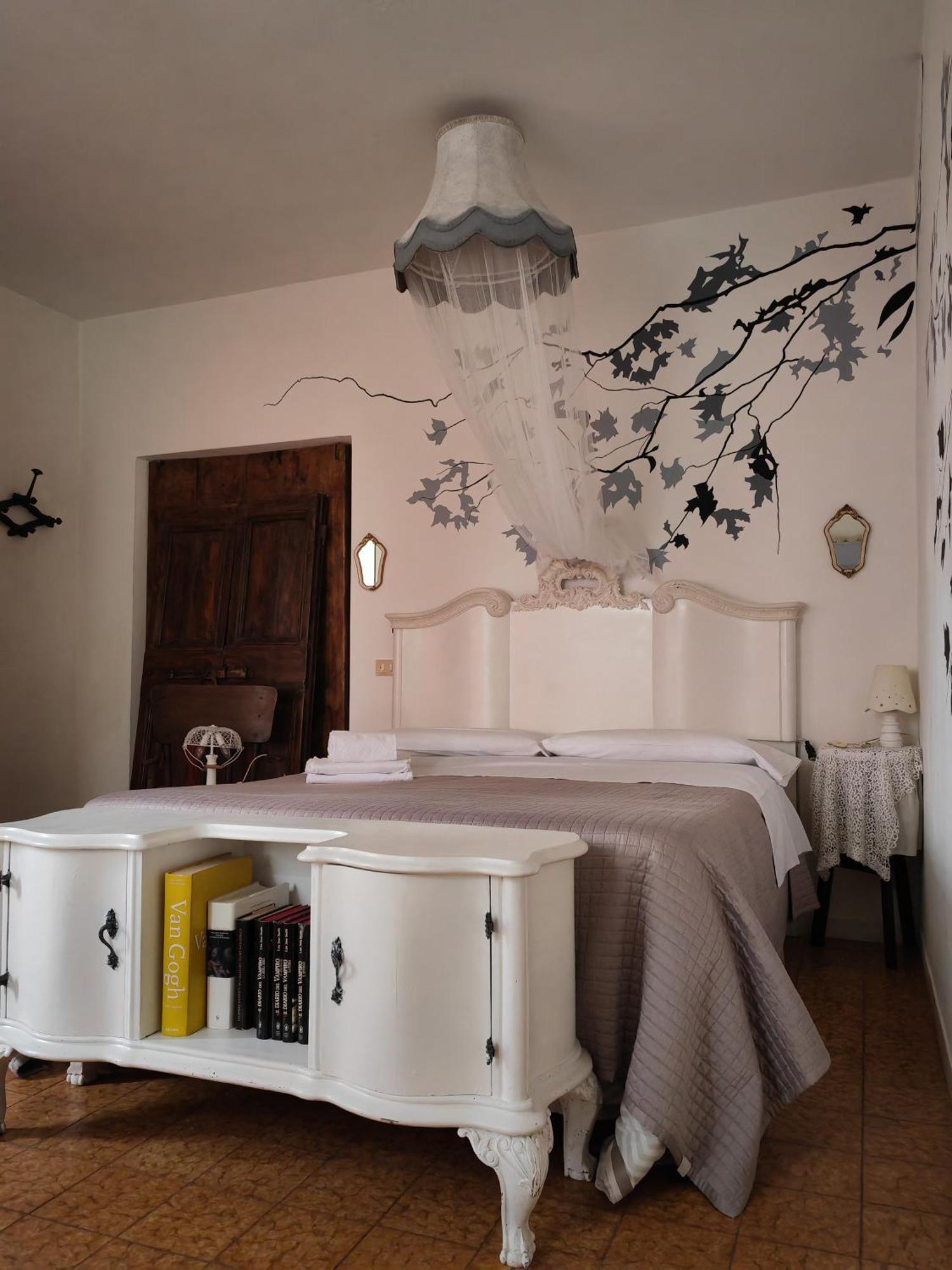 B&B Lamagia Di Corte Moronati Sirmione Pokoj fotografie